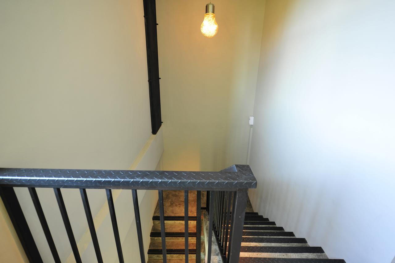 Finess Basic Hotel Малакка Экстерьер фото